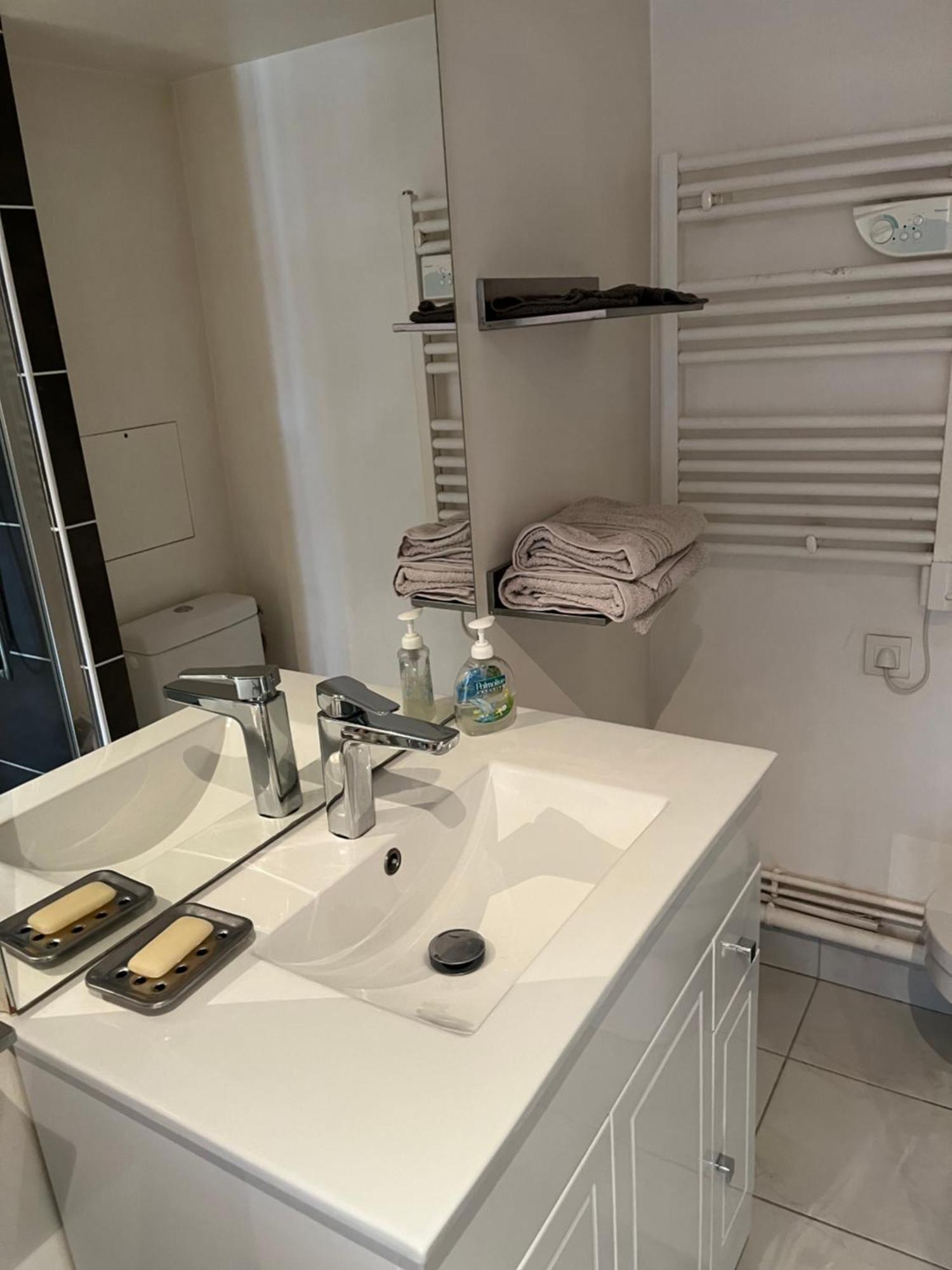 Bel Appartement Chic Et Cosy 78100 Saint-Germain-en-Laye Esterno foto