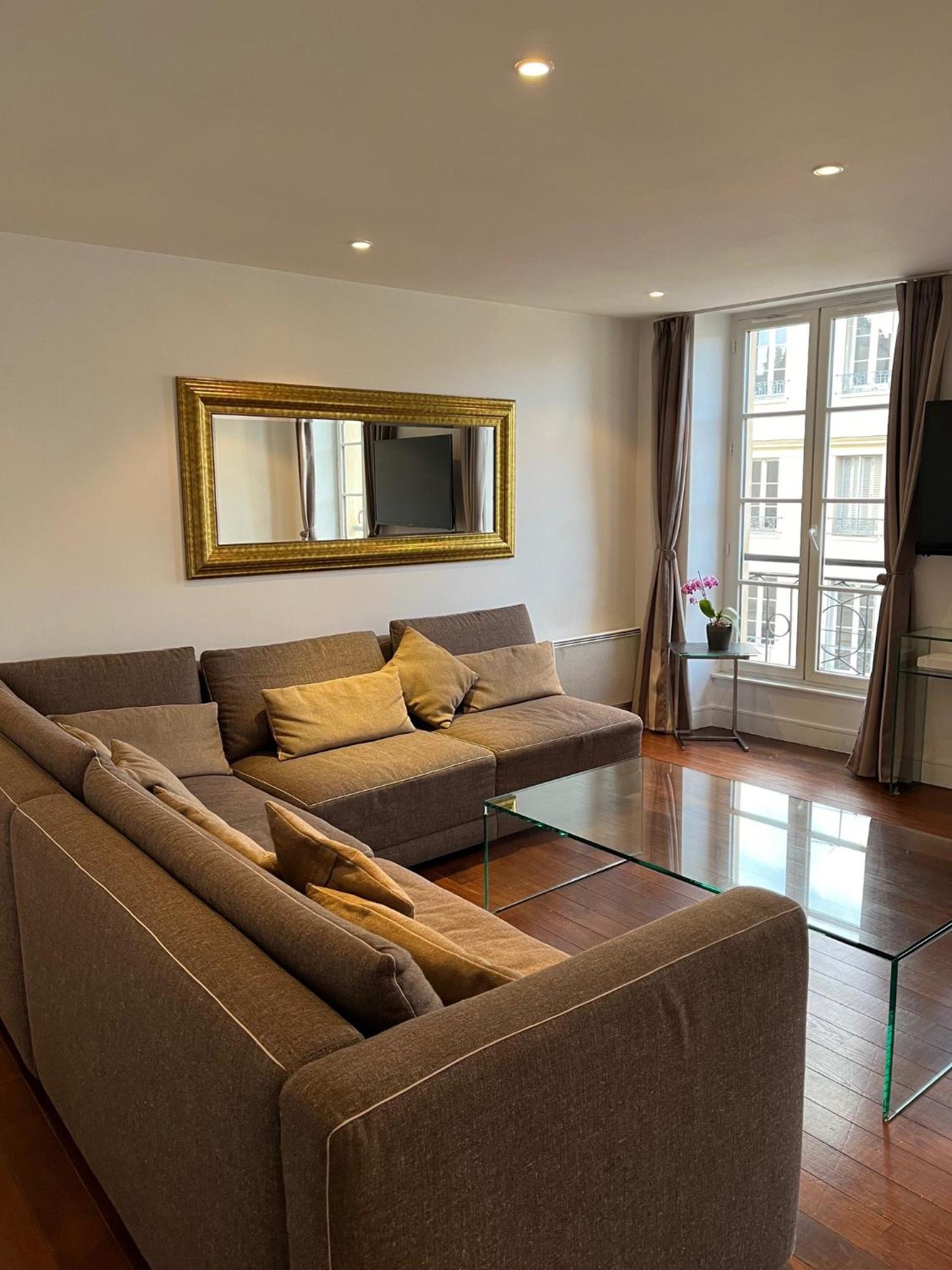 Bel Appartement Chic Et Cosy 78100 Saint-Germain-en-Laye Esterno foto