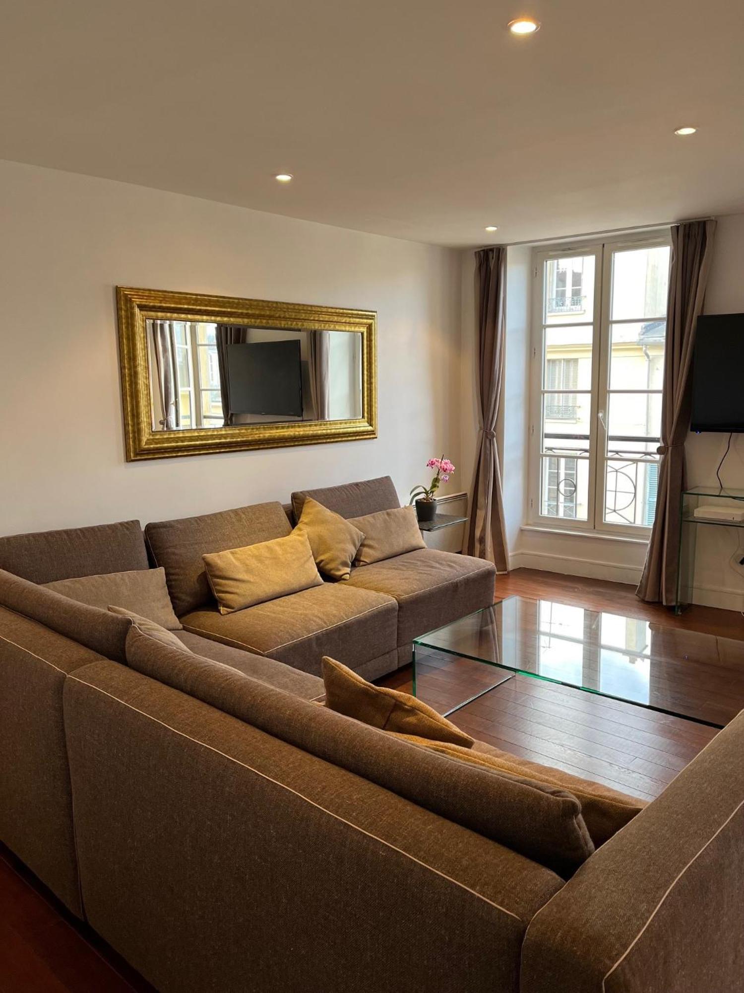 Bel Appartement Chic Et Cosy 78100 Saint-Germain-en-Laye Esterno foto